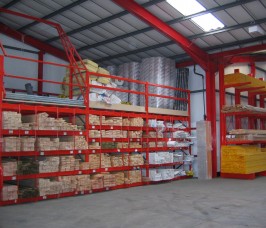 Pigeon Hole Racking Horizontal Hand Loaded Timber Storage