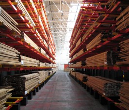 Varying lengths of Hardwoods stored on Stakapal Cantilever Racks Hardwoods can be stored at high levels maximising the available storage area