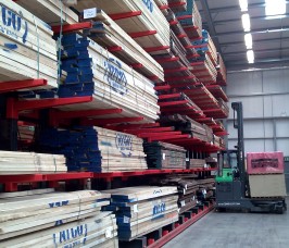 Guided Aisle Cantilever Racking for Hardwood and Softwood Timber storage Cantilever Racking in a Guided Aisle format gives improved access to individual Hardwood product lines