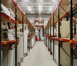 Radiators stored on Stakrak SR500 Widespan Shelving Racking Stakapal Widespan Shelving offers a perfect solution for Storage and selection of Radiators