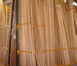 Vertikale Regale für Hartholz und Weichholz
