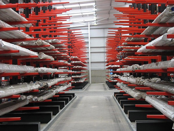 Guided Aisle Cantilever Racking for Steel Tubes