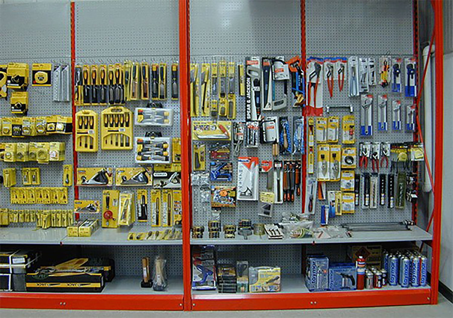 Shop Shelving Systems | Gondola Shelving | Stakapal