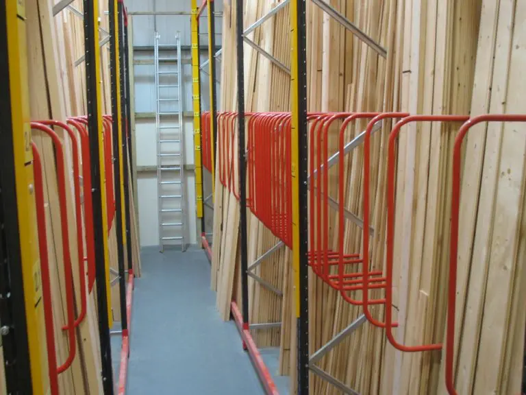 Vertical Storage from Stakapal