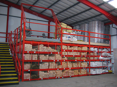 Stakapal pigeon hole warehouse racking